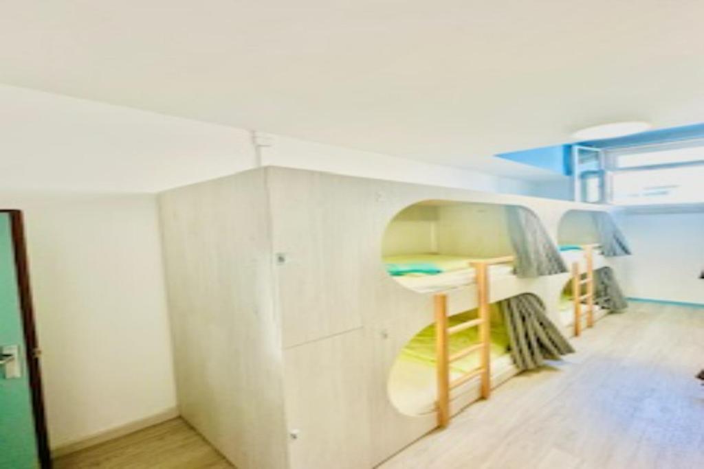 Fantasy Hostel Porto Eksteriør billede