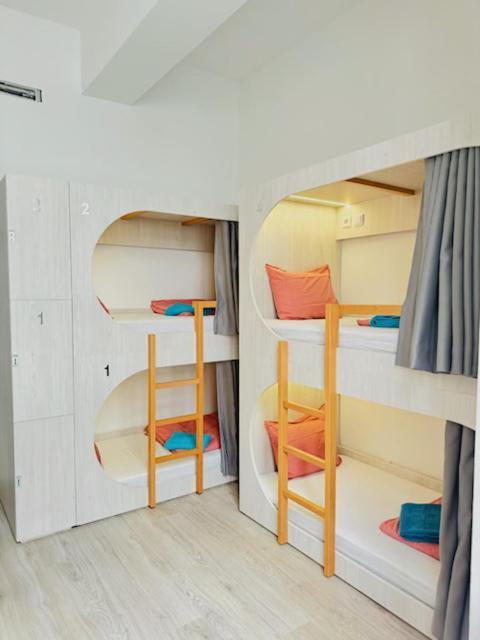 Fantasy Hostel Porto Eksteriør billede